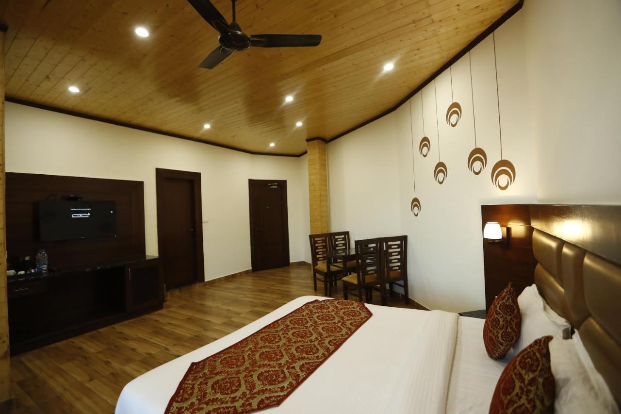 Hotel Kings Inn Mussoorie Exteriör bild