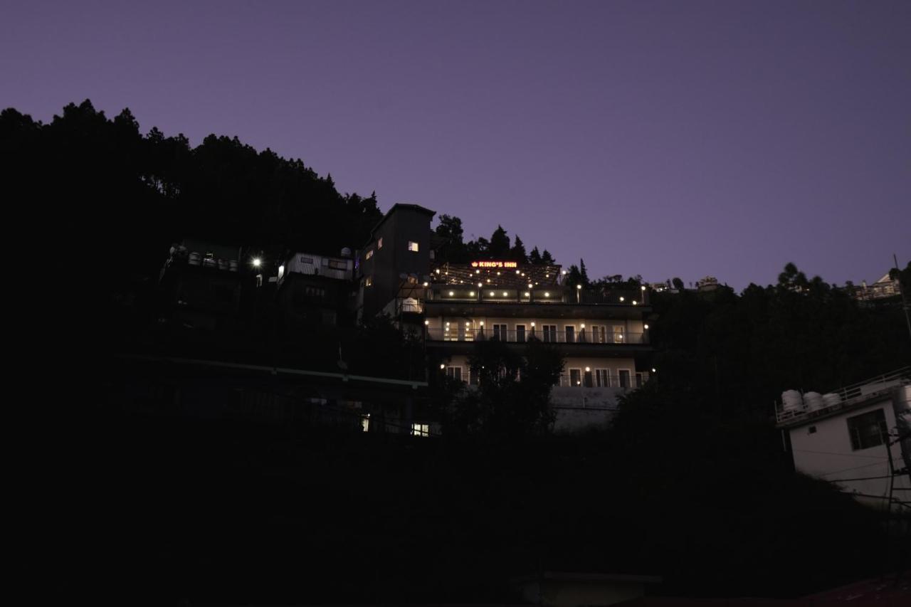 Hotel Kings Inn Mussoorie Exteriör bild