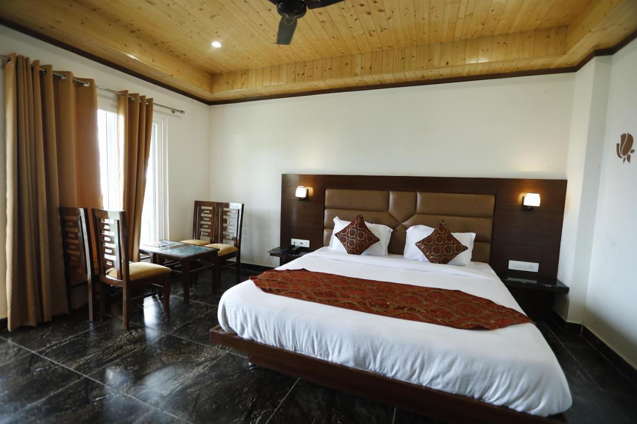 Hotel Kings Inn Mussoorie Exteriör bild